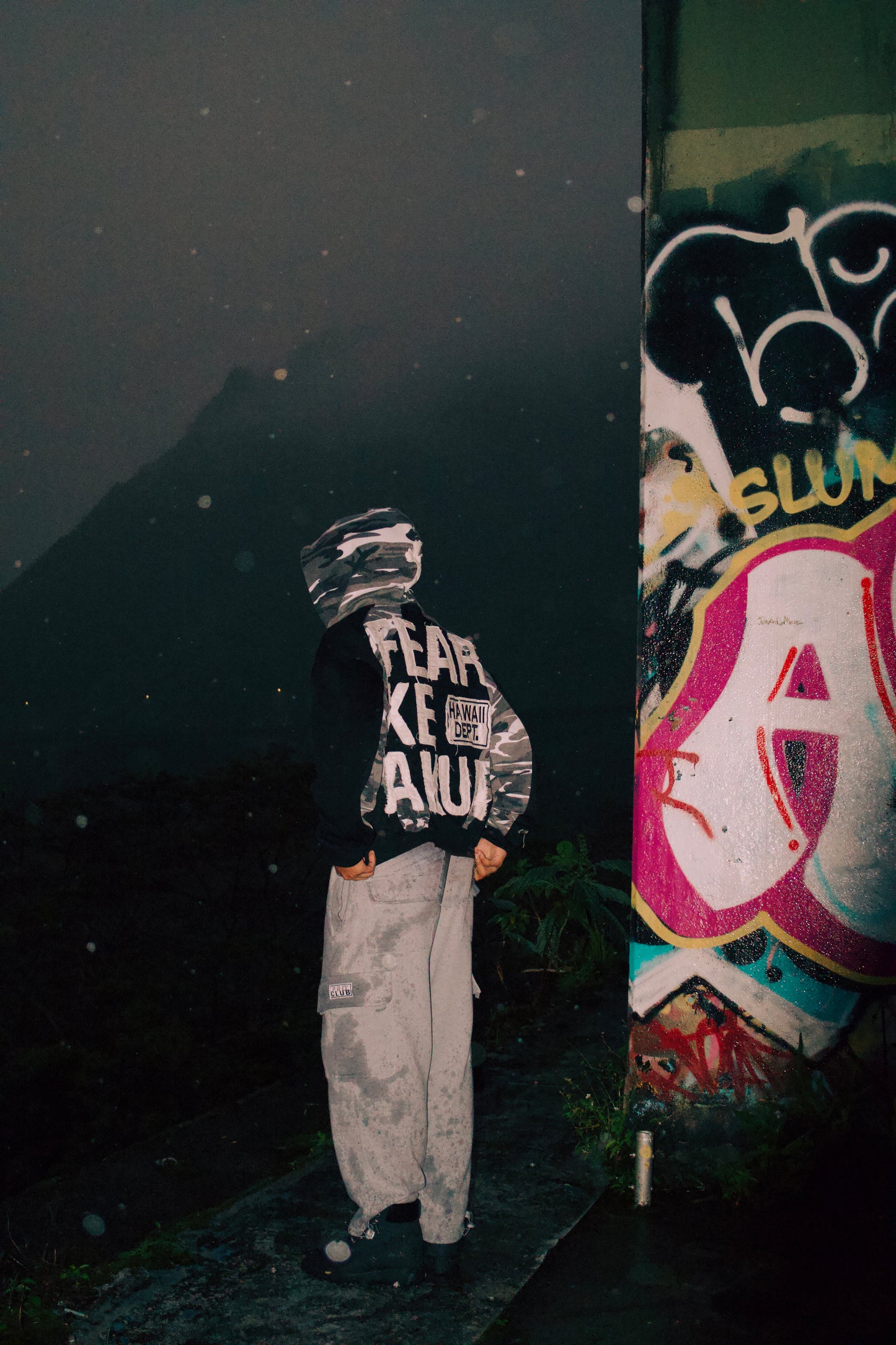 Hawaii Essentials Hoodie - Black Snow Camo Zip